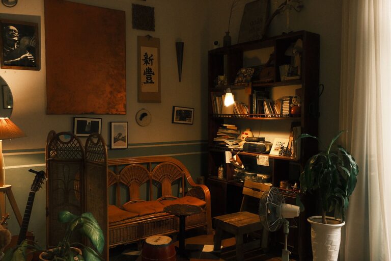 Simple Tips to Create a Cozy and Inviting Home Atmosphere